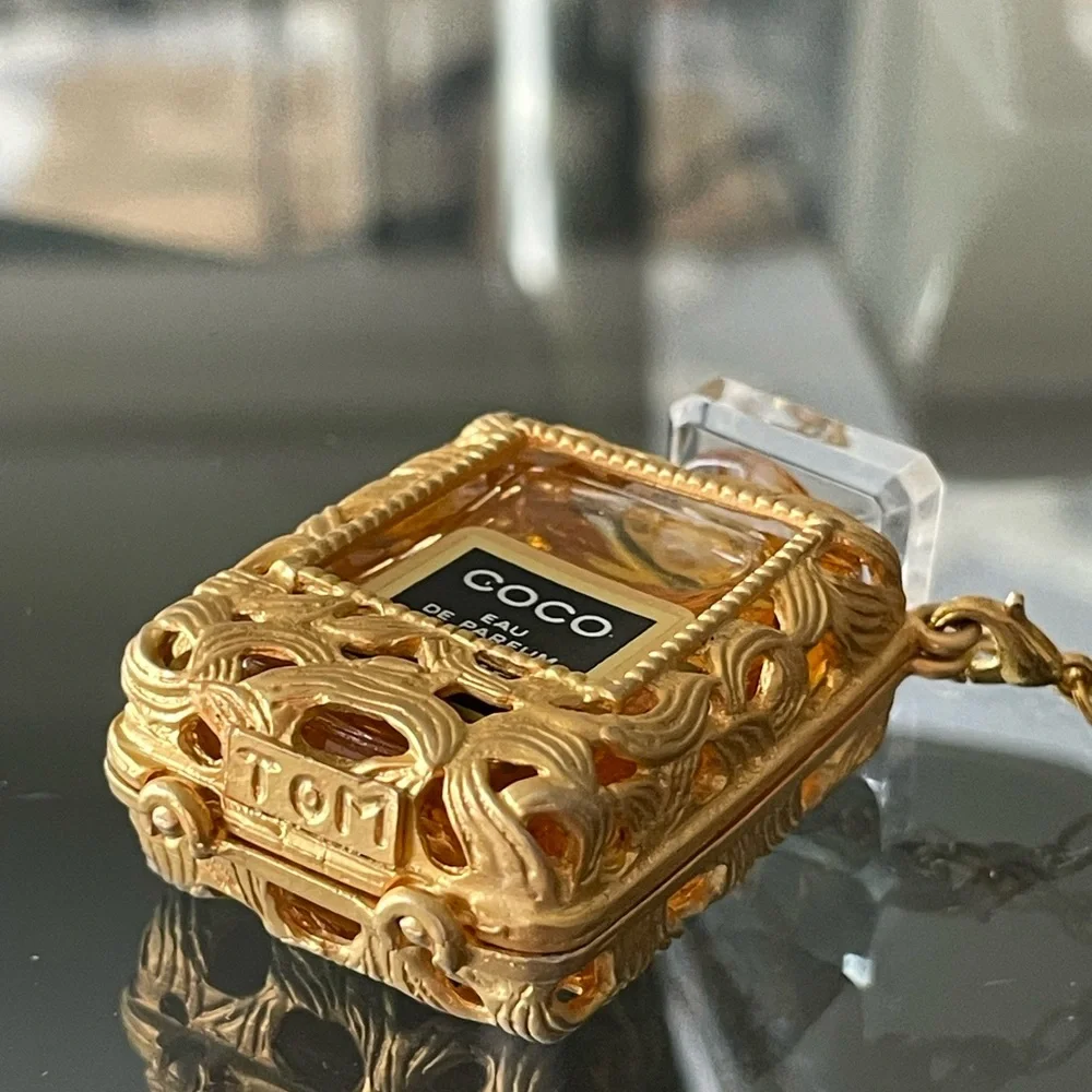 CHANEL Gold Tone Coco Eau de Parfum Bottle Pendant Necklace with coco bottle 18” - Picture 3 of 7